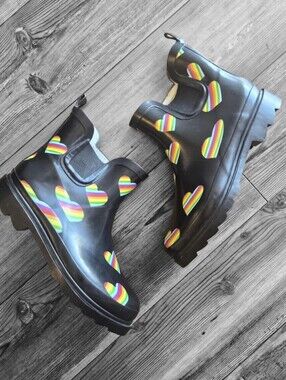 NORTY Black Rain Boots with Rainbow Heart Accents- Size 7